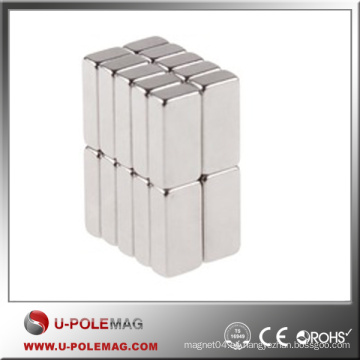 Venta caliente Axial N50 neodimio Magnet Cubo F50X30X20MM